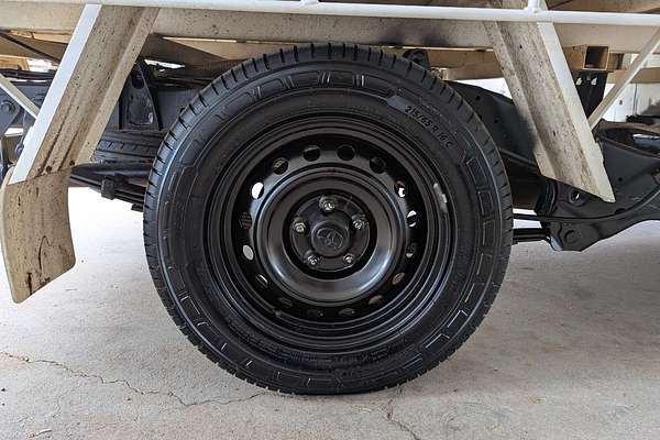 2015 Toyota Hilux SR GUN123R Rear Wheel Drive