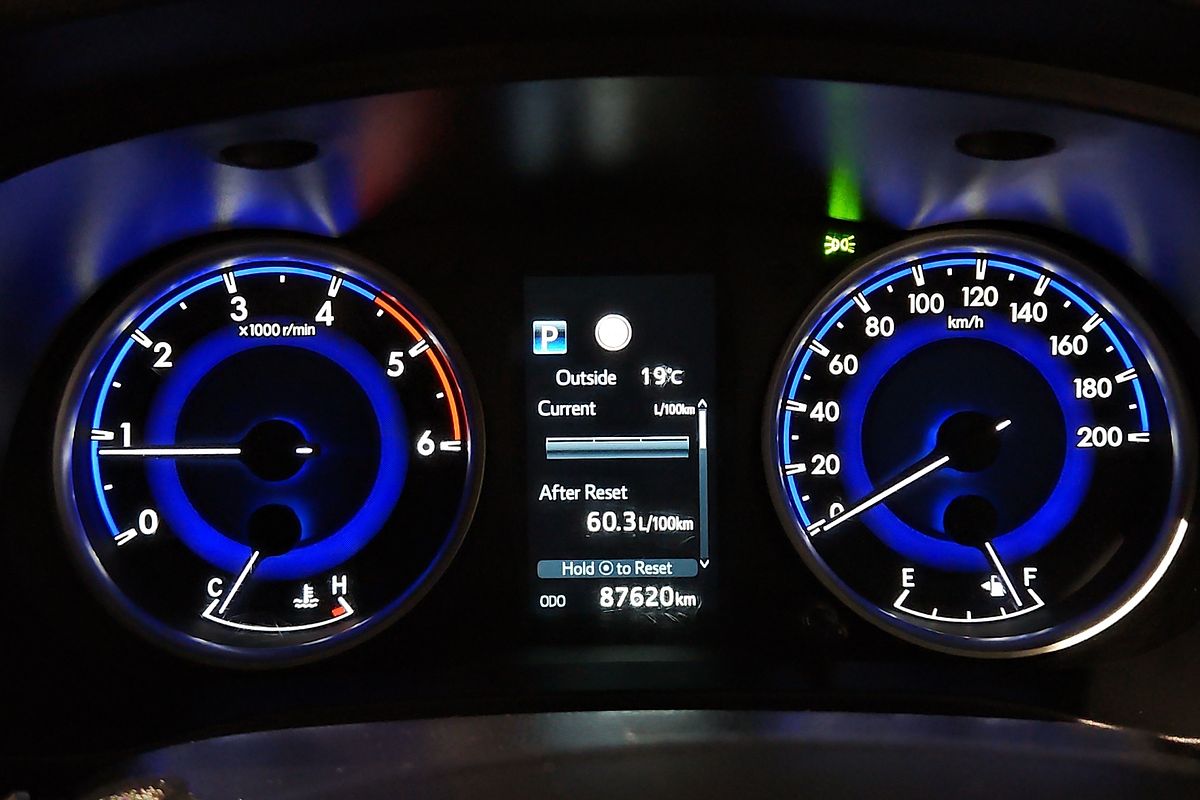 2020 Toyota Hilux SR GUN126R 4X4