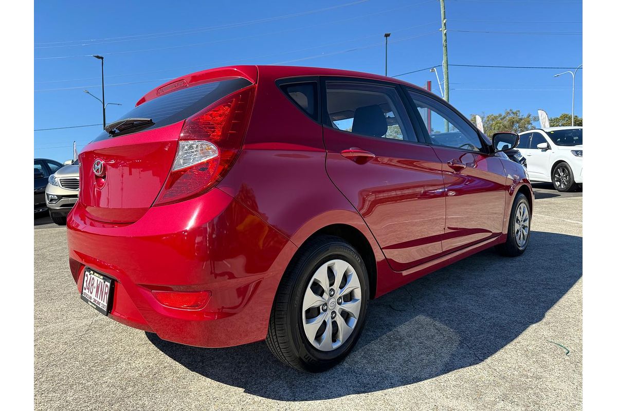 2016 Hyundai Accent Active RB3
