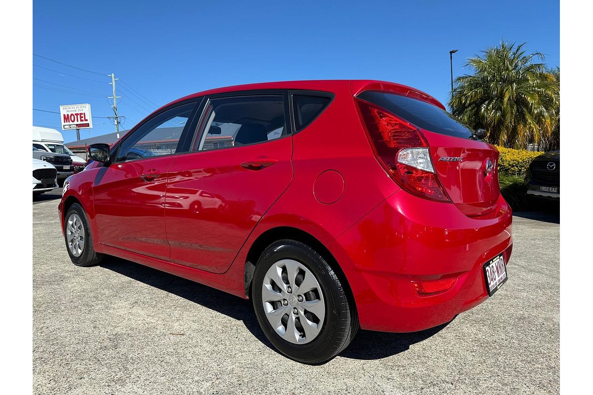2016 Hyundai Accent Active RB3