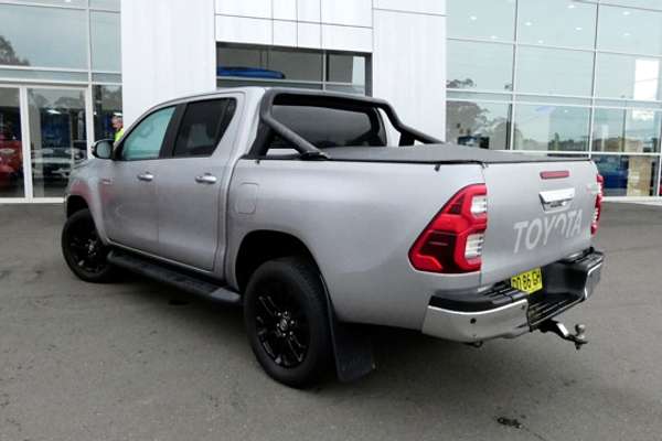 2021 Toyota Hilux SR5 GUN126R 4X4
