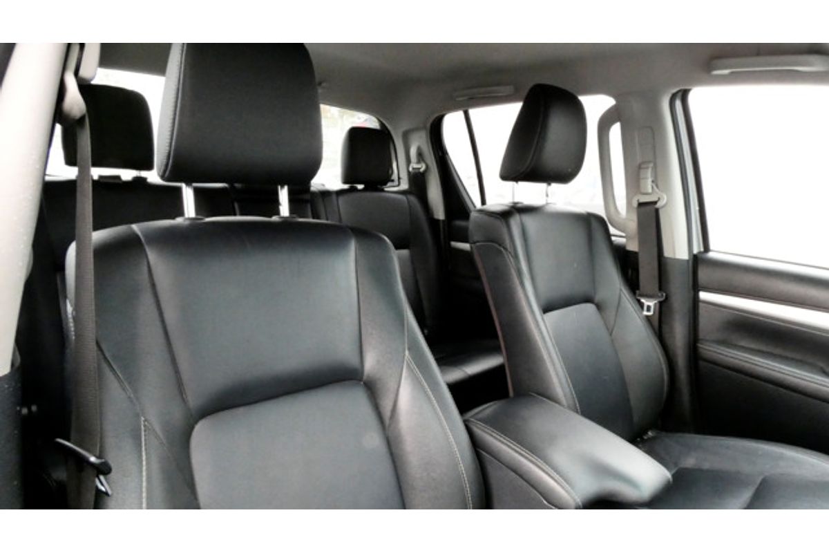 2021 Toyota Hilux SR5 GUN126R 4X4