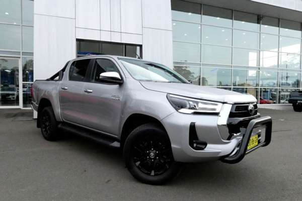 2021 Toyota Hilux SR5 GUN126R 4X4