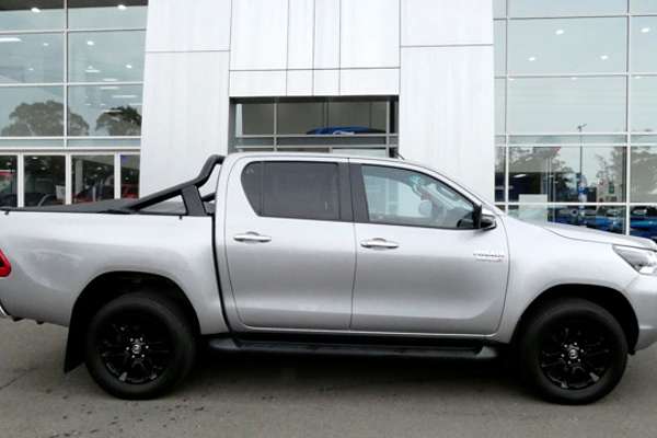 2021 Toyota Hilux SR5 GUN126R 4X4