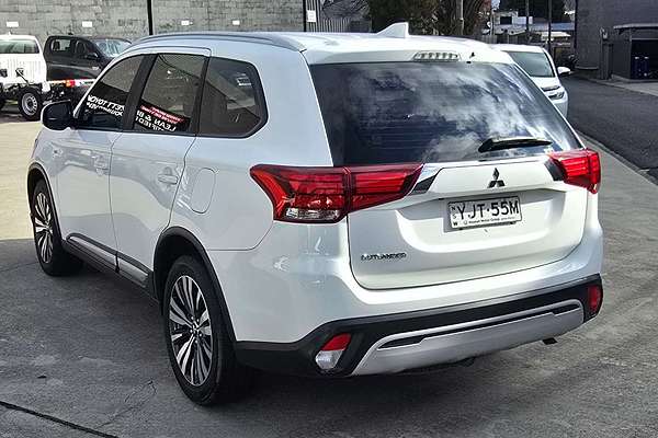 2019 Mitsubishi Outlander ES ZL