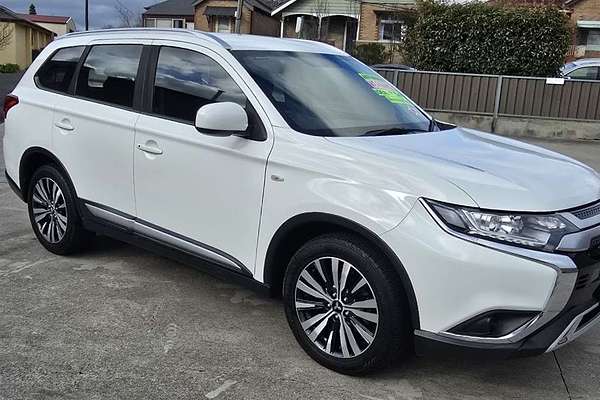 2019 Mitsubishi Outlander ES ZL