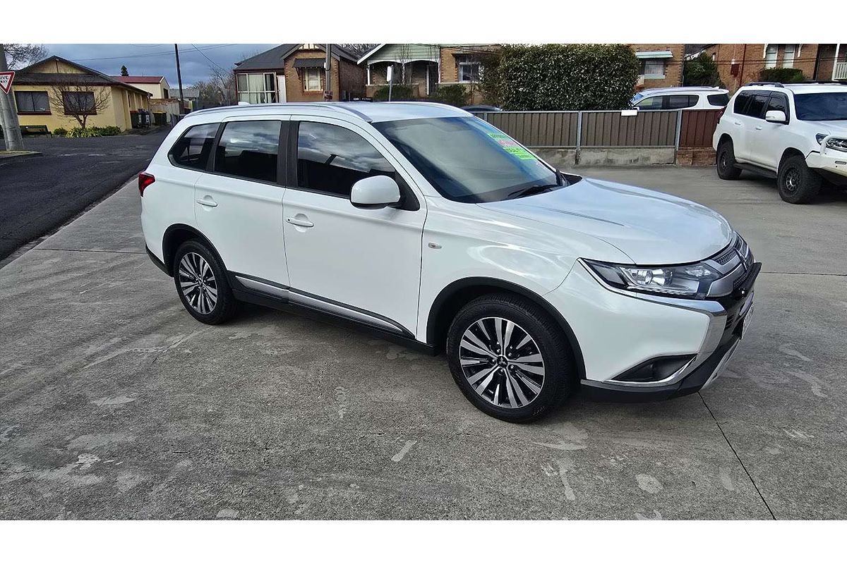 2019 Mitsubishi Outlander ES ZL