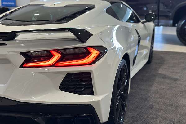 2024 Chevrolet Corvette Stingray 2LT C8