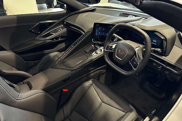 2024 Chevrolet Corvette Stingray 2LT C8