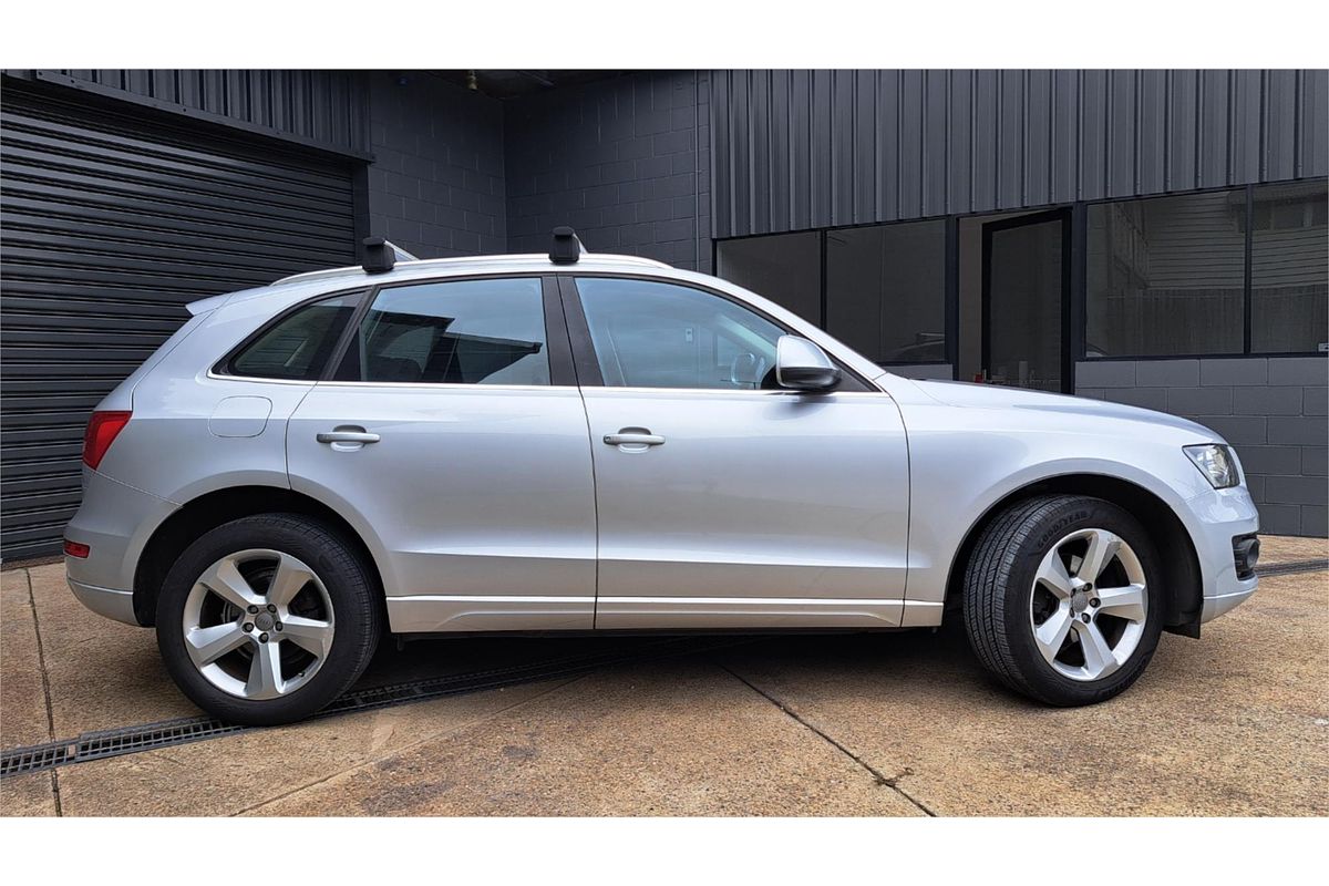 2011 Audi Q5 2.0 TDI QUATTRO 8R MY12