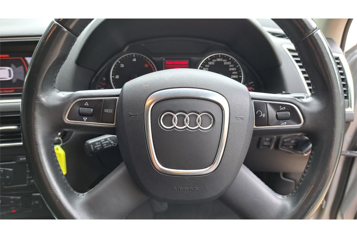 2011 Audi Q5 2.0 TDI QUATTRO 8R MY12