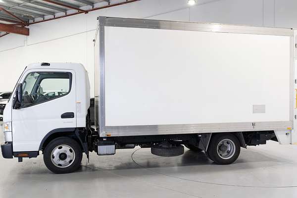 2022 Fuso Canter 515 4x2