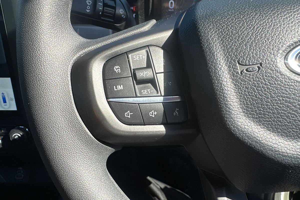 2024 Ford Ranger XL 4X4 2.0L