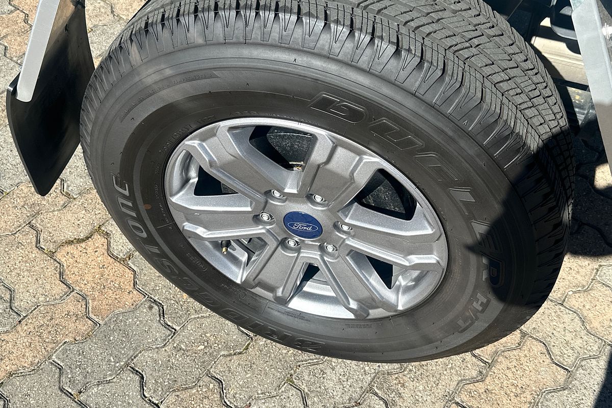 2024 Ford Ranger XL 4X4 2.0L