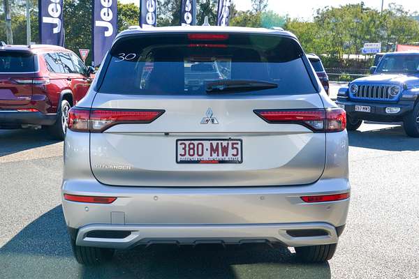 2024 Mitsubishi Outlander LS ZM