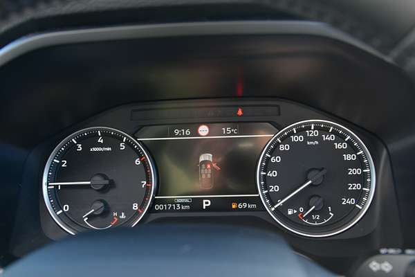 2024 Mitsubishi Outlander LS ZM