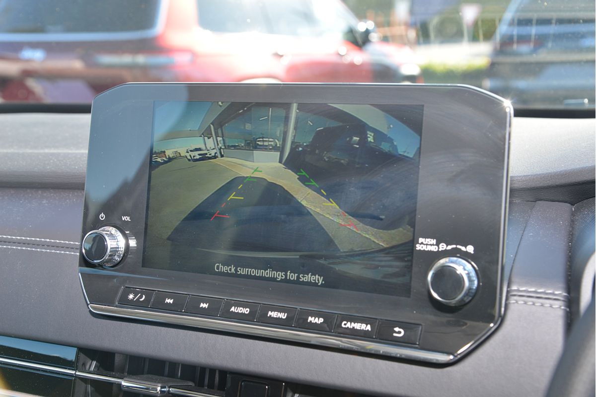2024 Mitsubishi Outlander LS ZM