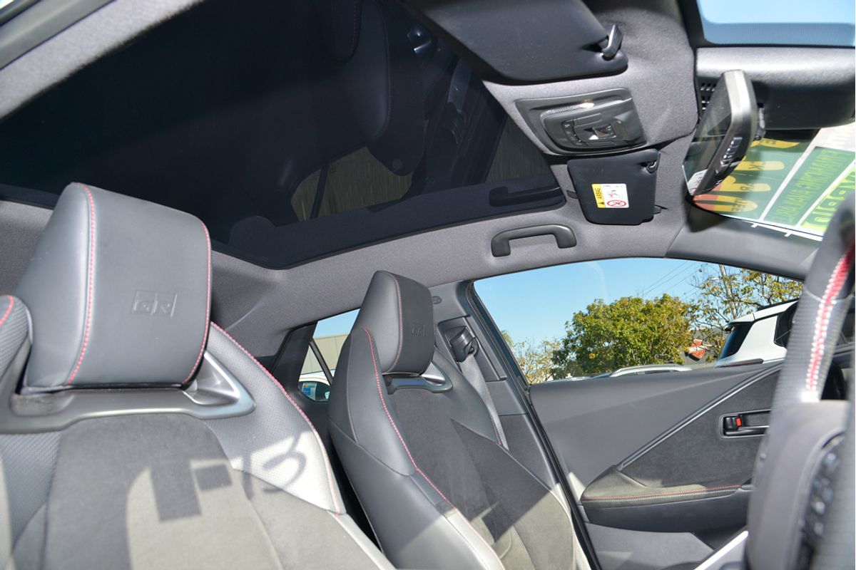 2023 Toyota C-HR GR Sport MAXH25R
