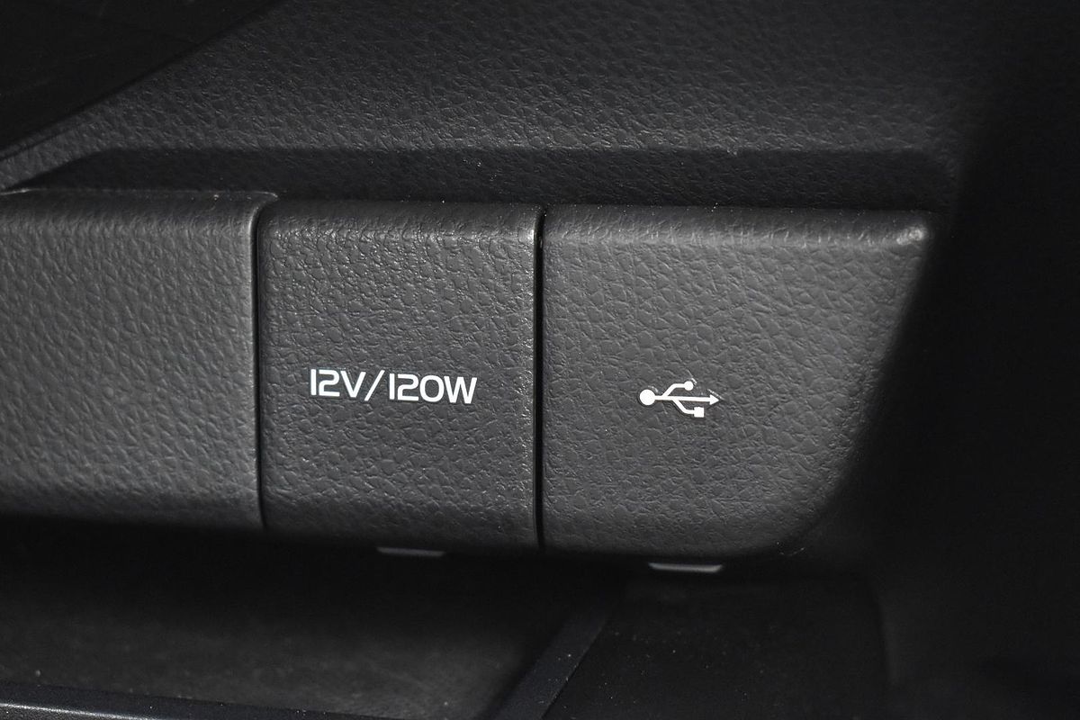 2024 Toyota Camry Ascent AXVH70R