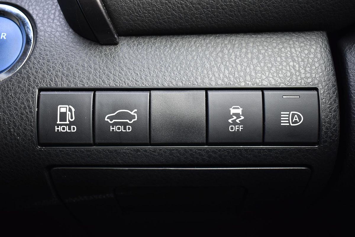 2024 Toyota Camry Ascent AXVH70R