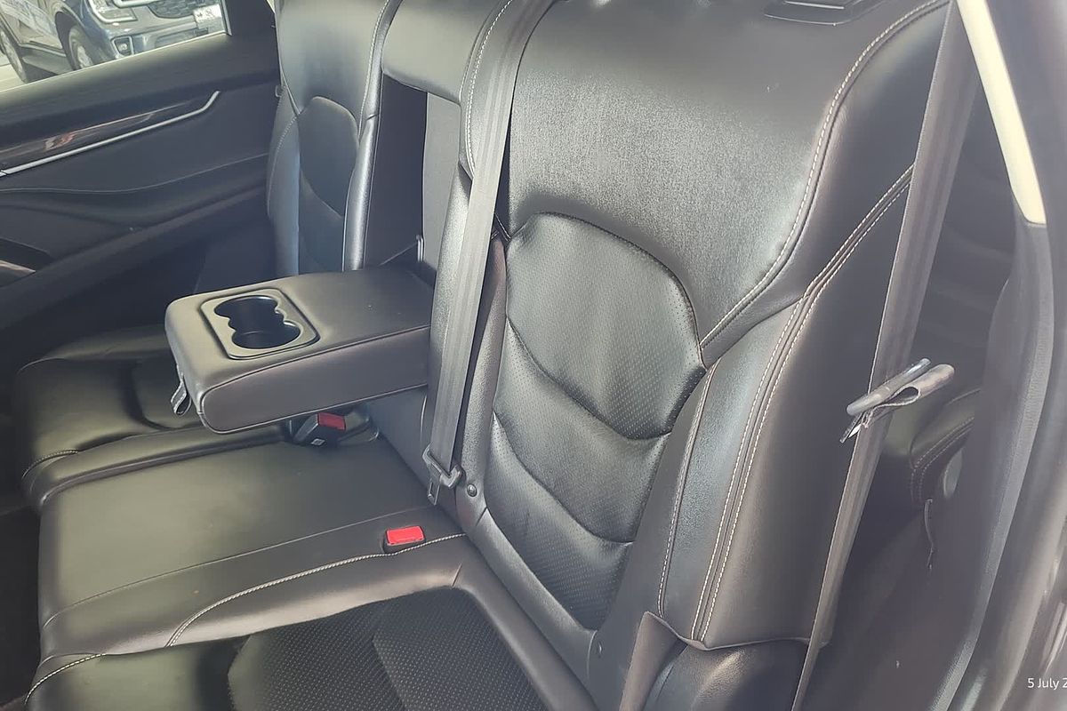 2022 LDV D90 Executive SV9A