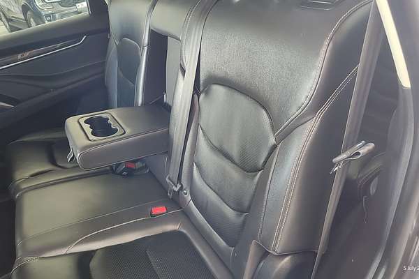 2022 LDV D90 Executive SV9A