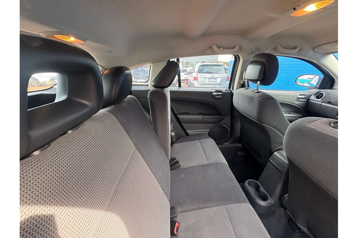 2011 Dodge Caliber SXT PM