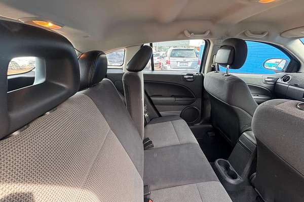 2011 Dodge Caliber SXT PM