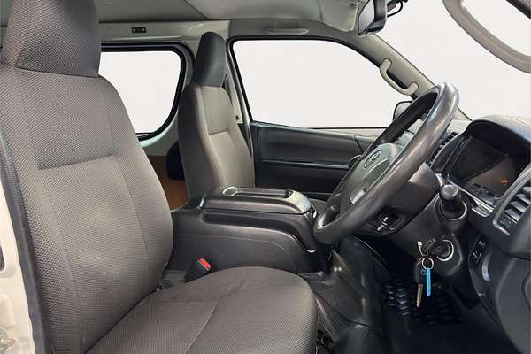 2018 Toyota Hiace TRH201R LWB