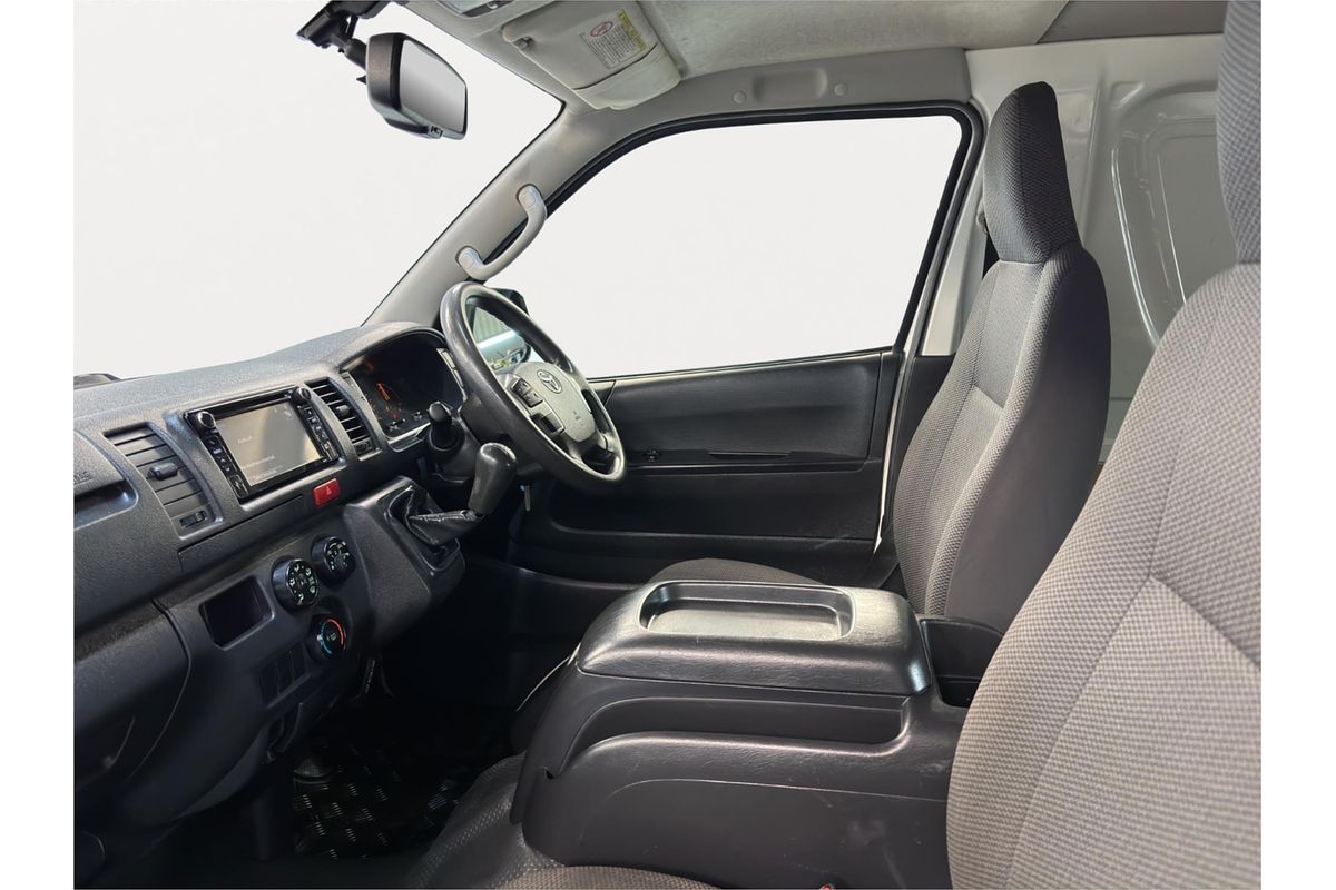2018 Toyota Hiace TRH201R LWB
