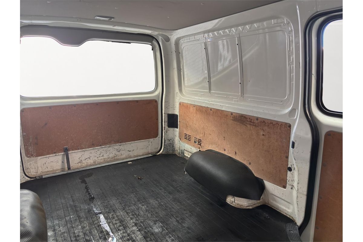 2018 Toyota Hiace TRH201R LWB