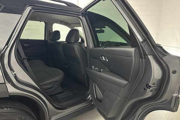 2024 Nissan Pathfinder Ti R53