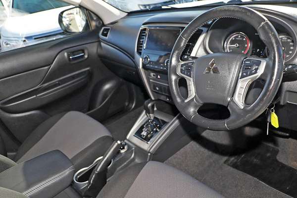 2021 Mitsubishi Triton GLX-R MR 4X4