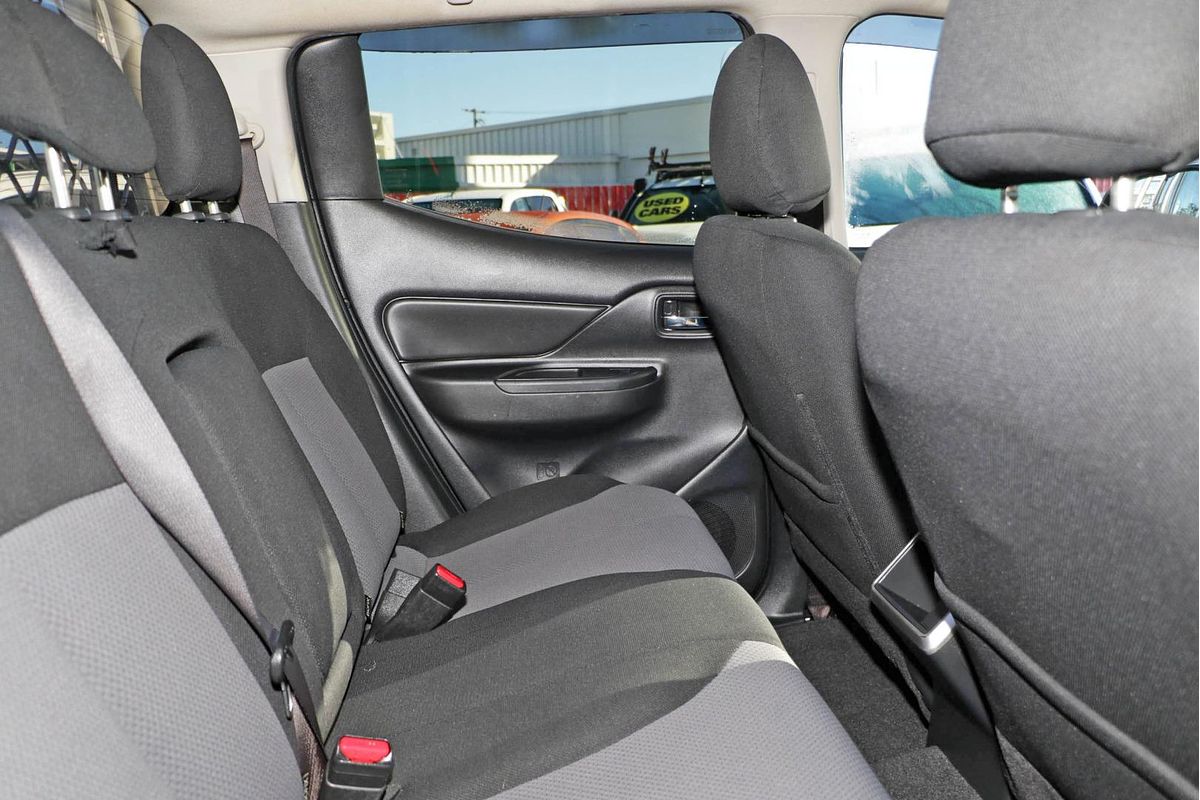 2021 Mitsubishi Triton GLX-R MR 4X4