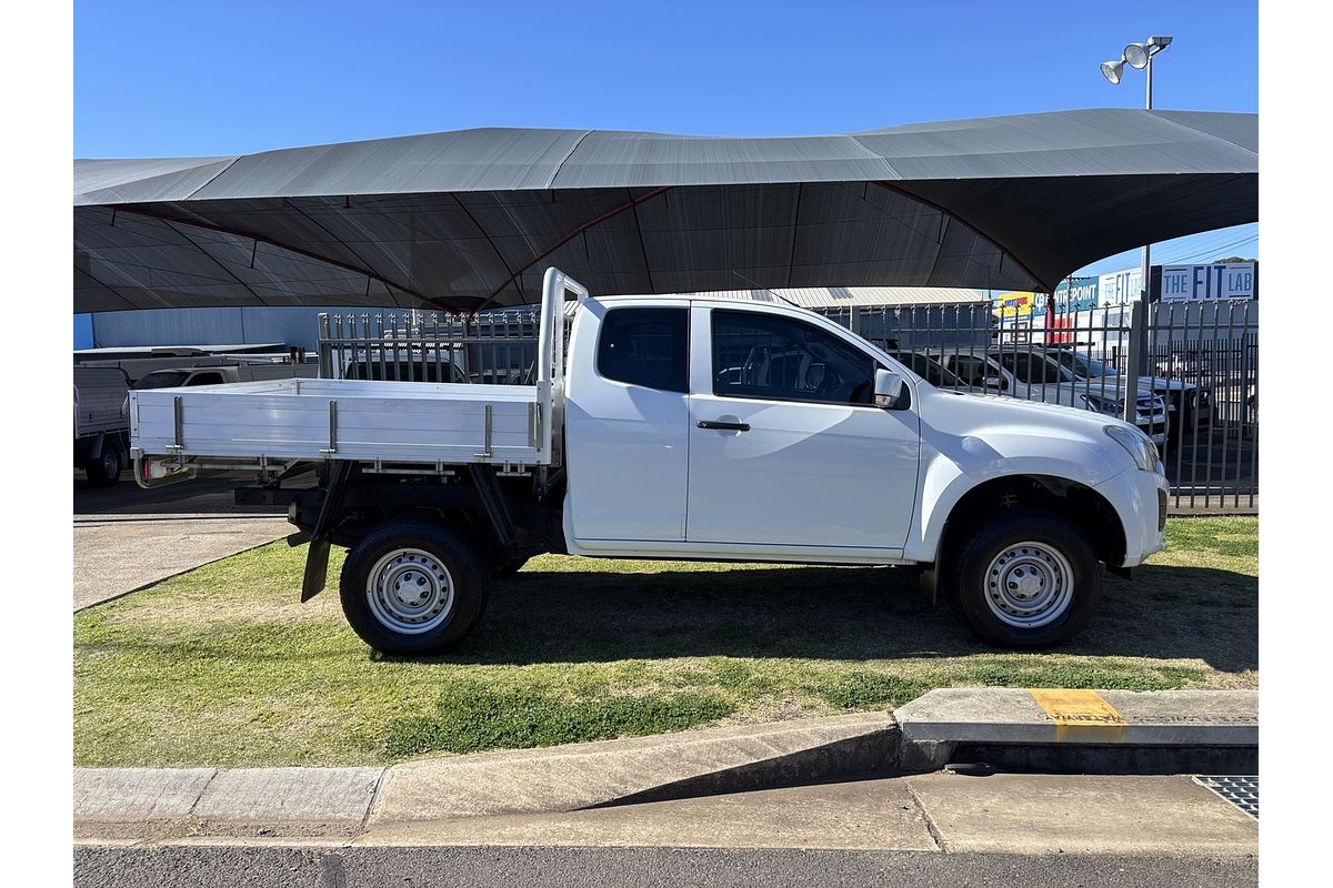 2018 Isuzu D-MAX SX High Ride Rear Wheel Drive