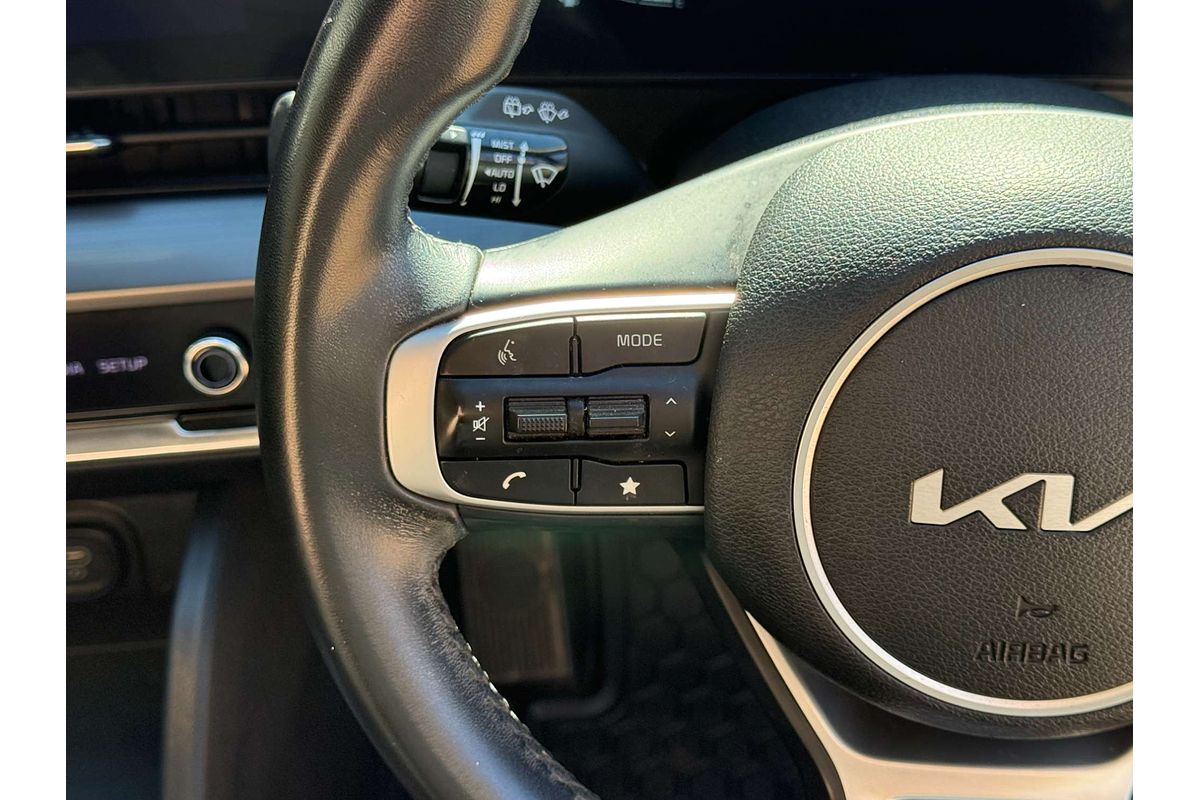 2022 Kia Sportage SX NQ5