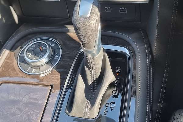 2025 Nissan Patrol Ti-L Y62
