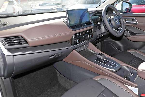 2024 Nissan QASHQAI Ti J12