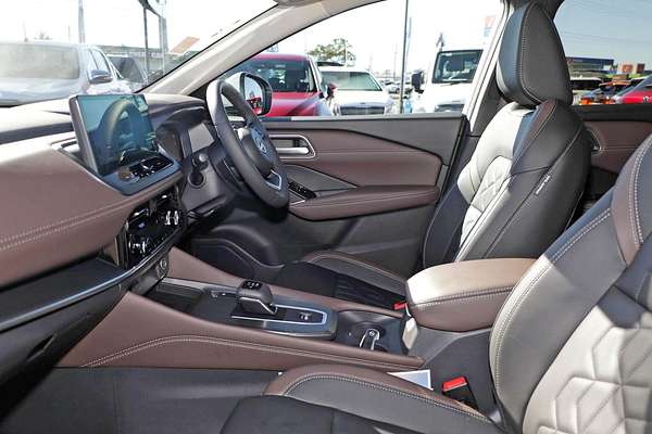 2024 Nissan QASHQAI Ti J12