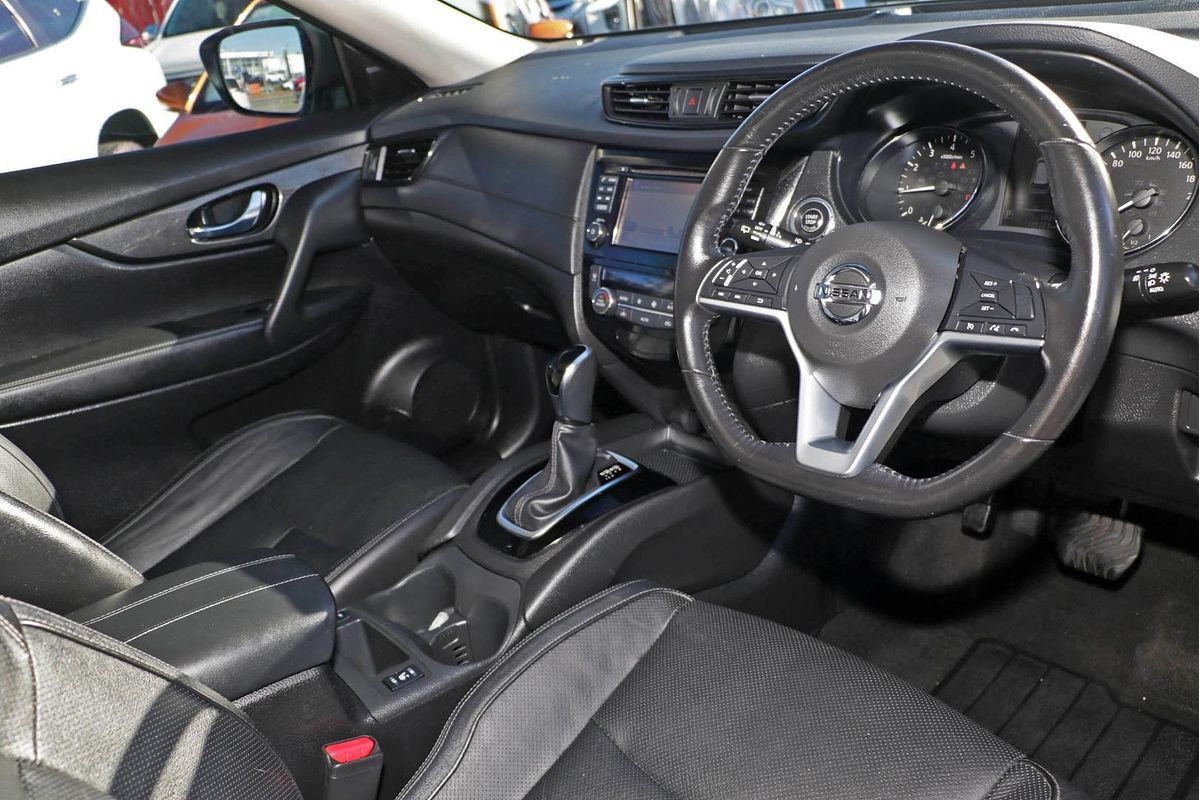 2017 Nissan X-TRAIL ST-L T32 Series II