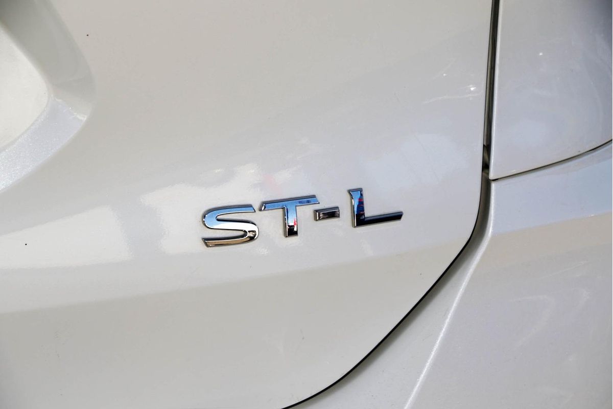 2017 Nissan X-TRAIL ST-L T32 Series II