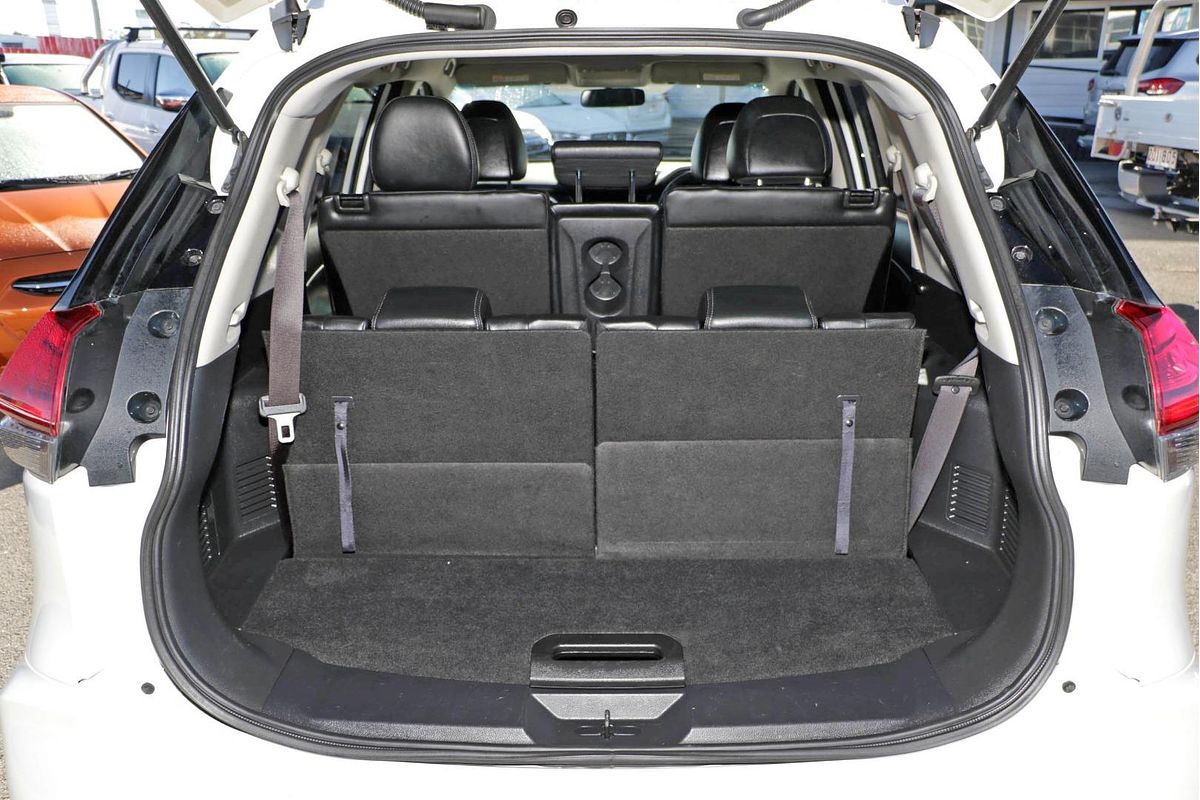 2017 Nissan X-TRAIL ST-L T32 Series II