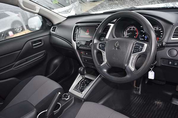 2019 Mitsubishi Triton GLX+ MR 4X4