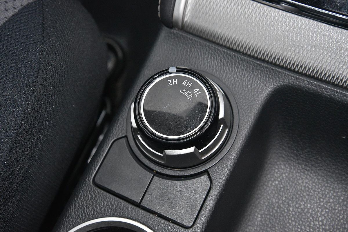 2019 Mitsubishi Triton GLX+ MR 4X4