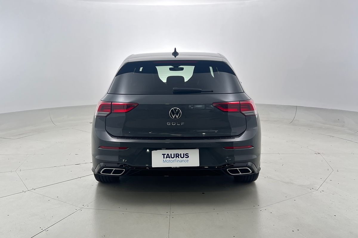 2022 Volkswagen Golf 110TSI R-Line 8