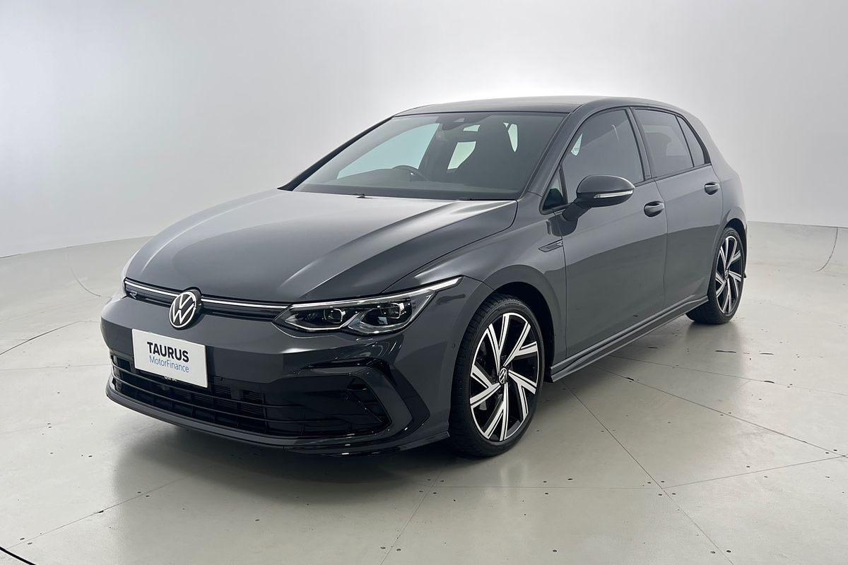 2022 Volkswagen Golf 110TSI R-Line 8