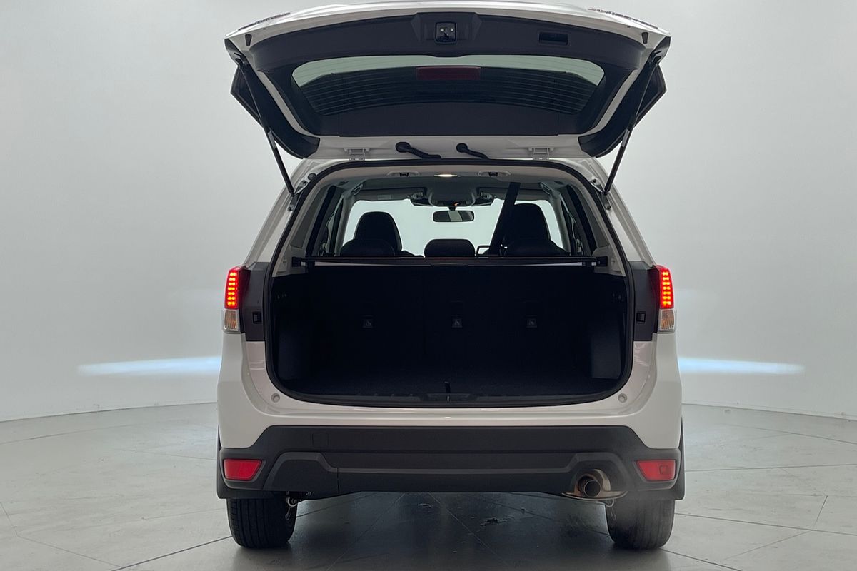 2025 Subaru Forester 2.5i S5