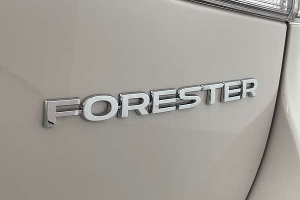 2025 Subaru Forester 2.5i S5