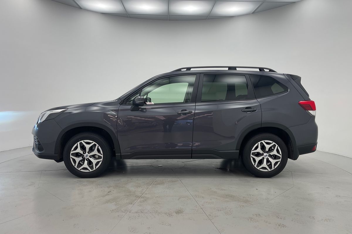 2025 Subaru Forester 2.5i S5