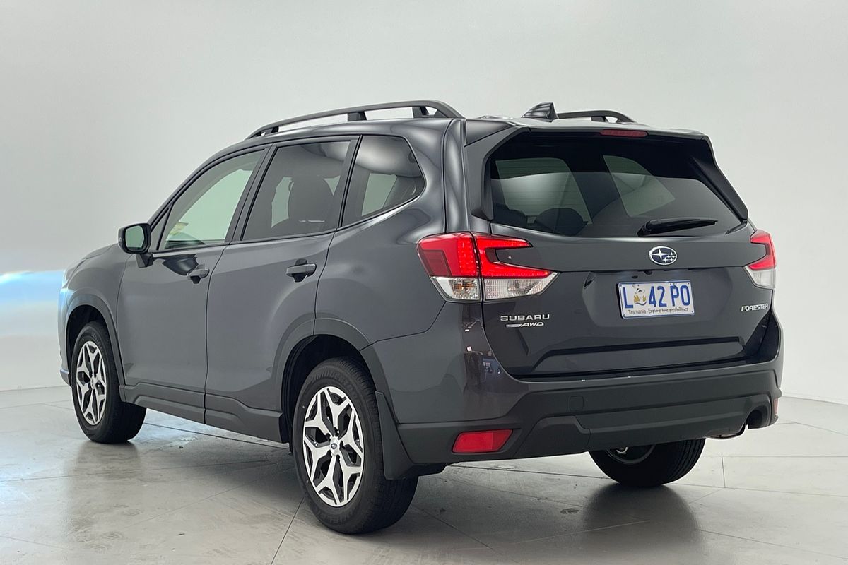 2025 Subaru Forester 2.5i S5